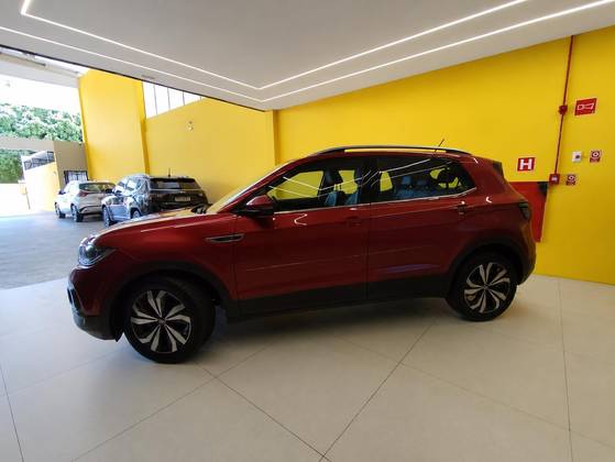 VOLKSWAGEN T-CROSS 1.4 250 TSI TOTAL FLEX HIGHLINE AUTOMÁTICO VOLKSWAGEN T-CROSS 1.4 250 TSI TOTAL FLEX HIGHLINE AUTOMÁTICO